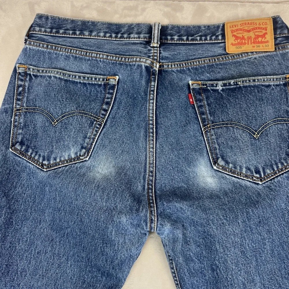 Levis levis 505